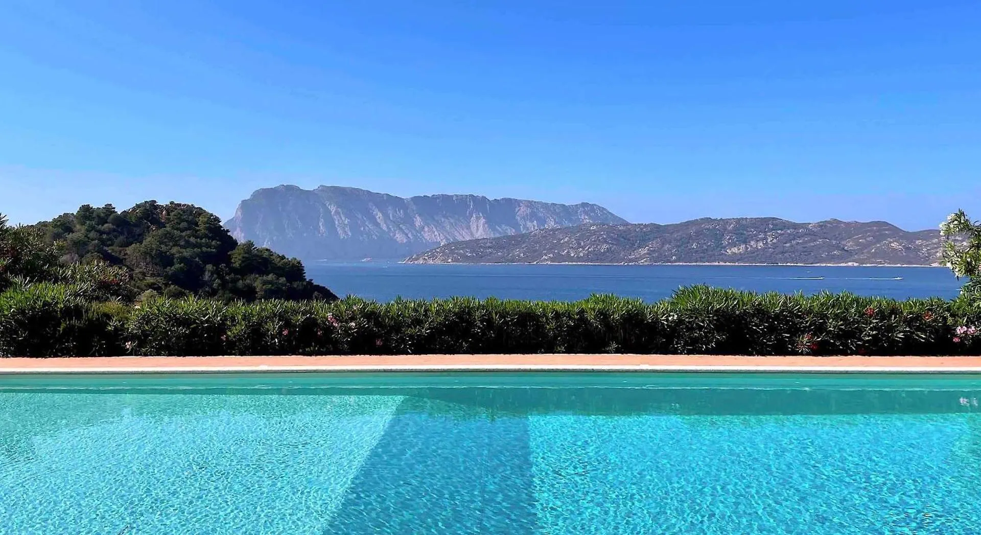 Punta Est Trilocale Stupenda Vista Mare Apartment Capo Coda Cavallo