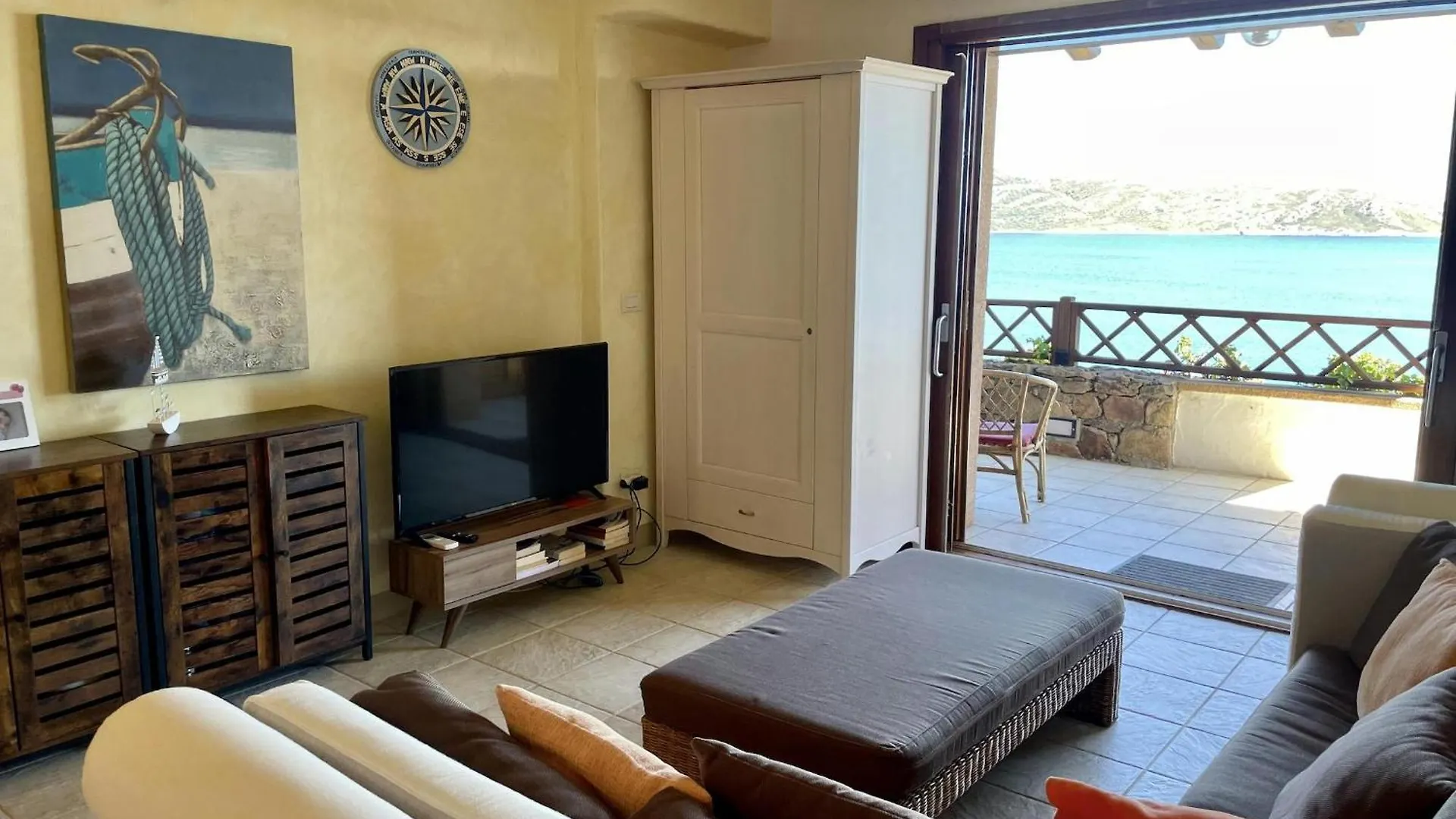 Punta Est Trilocale Stupenda Vista Mare Apartment Capo Coda Cavallo Italy